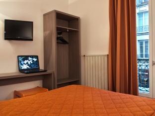 Single Room with Shower - Best price guarantee