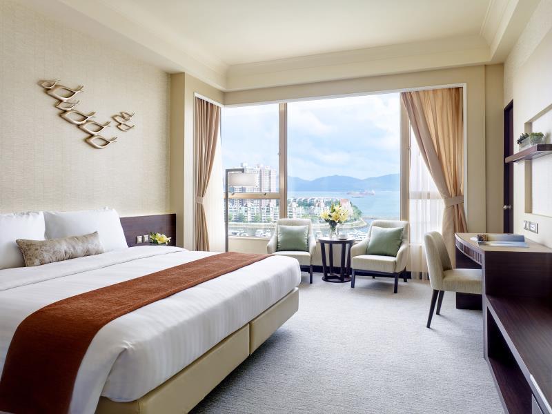Deluxe Sea View - Room Only - Free WiFi access