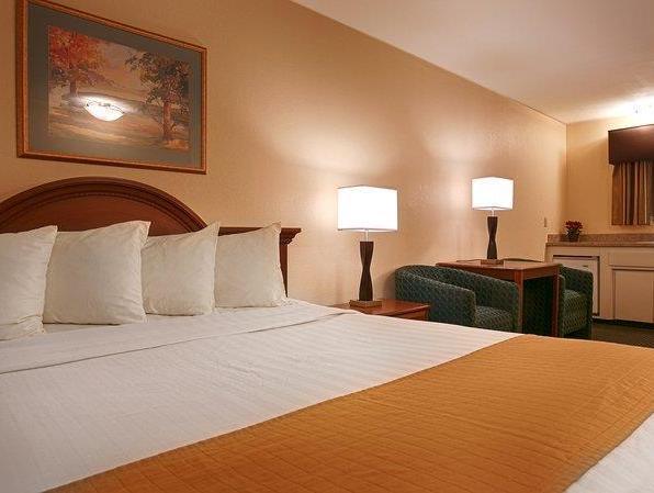 Inn-Suite-2
