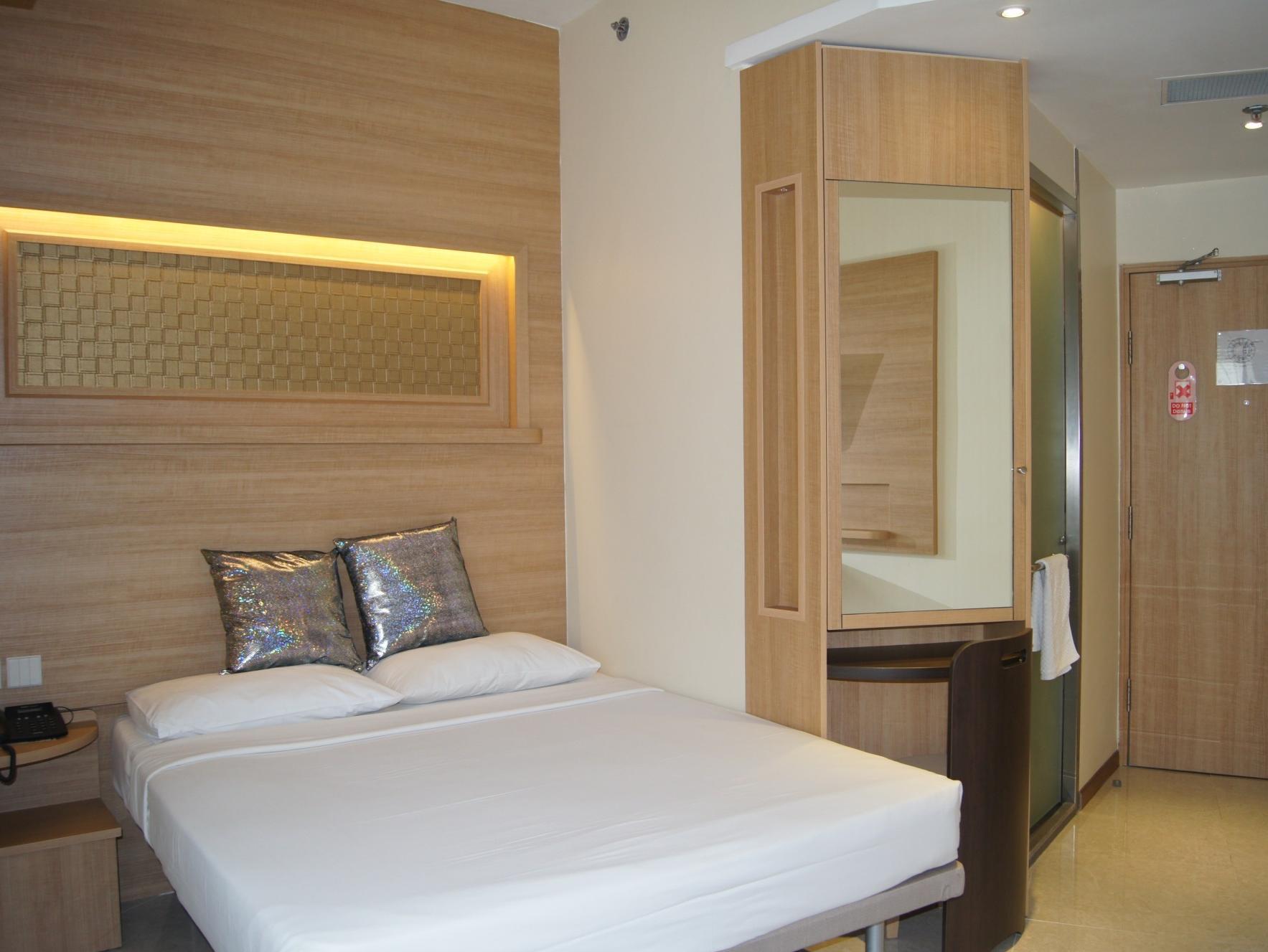 Deluxe Double Room - Free WiFi access - Breakfast included