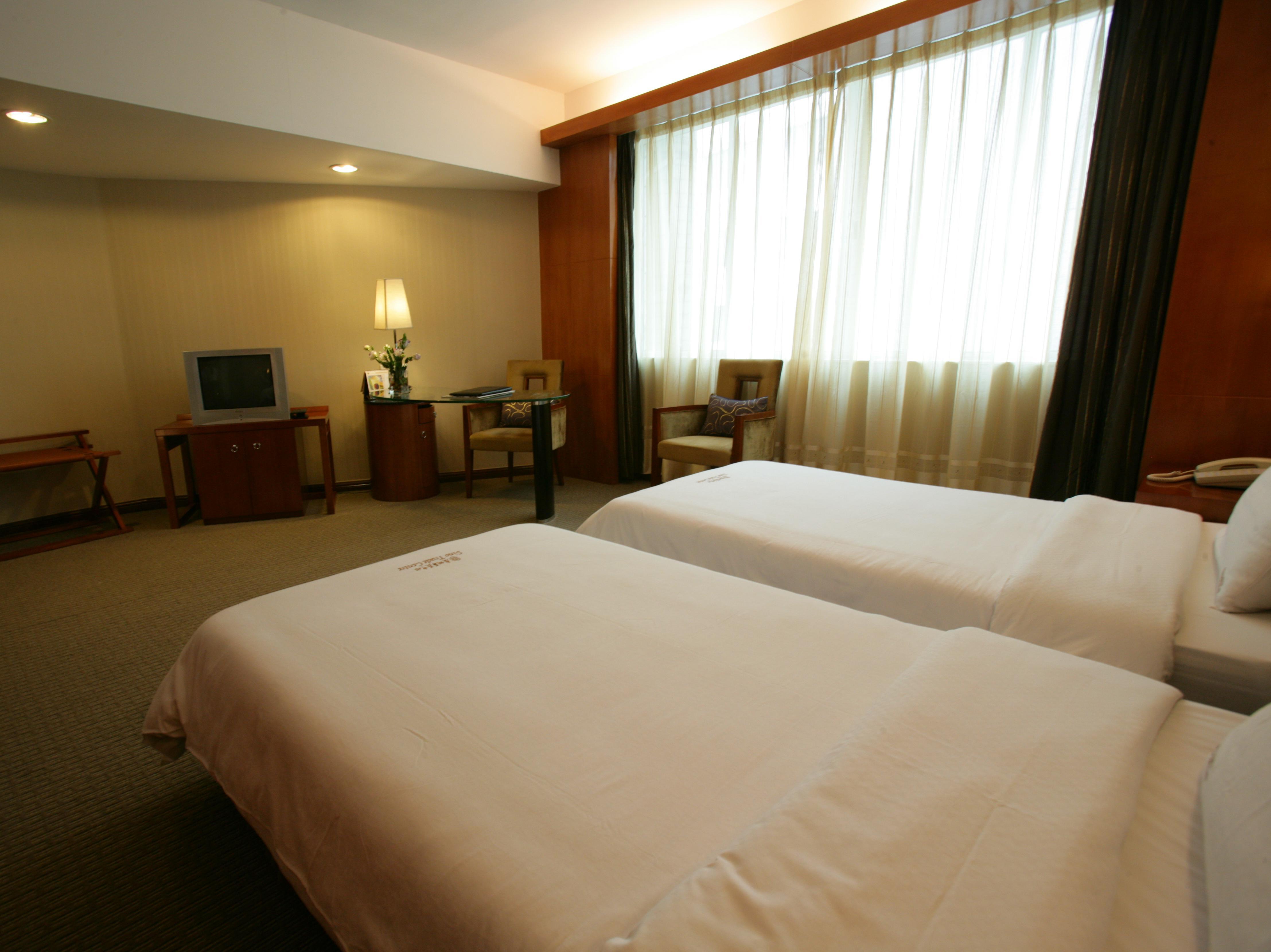Sino Hotel Guangzhou Guangzhou FAQ 2017, What facilities are there in Sino Hotel Guangzhou Guangzhou 2017, What Languages Spoken are Supported in Sino Hotel Guangzhou Guangzhou 2017, Which payment cards are accepted in Sino Hotel Guangzhou Guangzhou , Guangzhou Sino Hotel Guangzhou room facilities and services Q&A 2017, Guangzhou Sino Hotel Guangzhou online booking services 2017, Guangzhou Sino Hotel Guangzhou address 2017, Guangzhou Sino Hotel Guangzhou telephone number 2017,Guangzhou Sino Hotel Guangzhou map 2017, Guangzhou Sino Hotel Guangzhou traffic guide 2017, how to go Guangzhou Sino Hotel Guangzhou, Guangzhou Sino Hotel Guangzhou booking online 2017, Guangzhou Sino Hotel Guangzhou room types 2017.