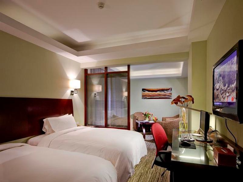 Business King Room - Breakfast included