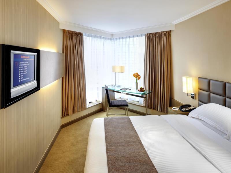 Hotel-Adjoining