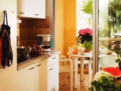 Two Bedrooms Apartment With Balcony - Free WiFi access