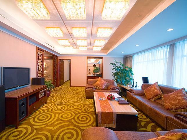 Ramada Pearl Hotel Guangzhou FAQ 2016, What facilities are there in Ramada Pearl Hotel Guangzhou 2016, What Languages Spoken are Supported in Ramada Pearl Hotel Guangzhou 2016, Which payment cards are accepted in Ramada Pearl Hotel Guangzhou , Guangzhou Ramada Pearl Hotel room facilities and services Q&A 2016, Guangzhou Ramada Pearl Hotel online booking services 2016, Guangzhou Ramada Pearl Hotel address 2016, Guangzhou Ramada Pearl Hotel telephone number 2016,Guangzhou Ramada Pearl Hotel map 2016, Guangzhou Ramada Pearl Hotel traffic guide 2016, how to go Guangzhou Ramada Pearl Hotel, Guangzhou Ramada Pearl Hotel booking online 2016, Guangzhou Ramada Pearl Hotel room types 2016.