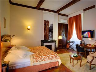 Chateaux