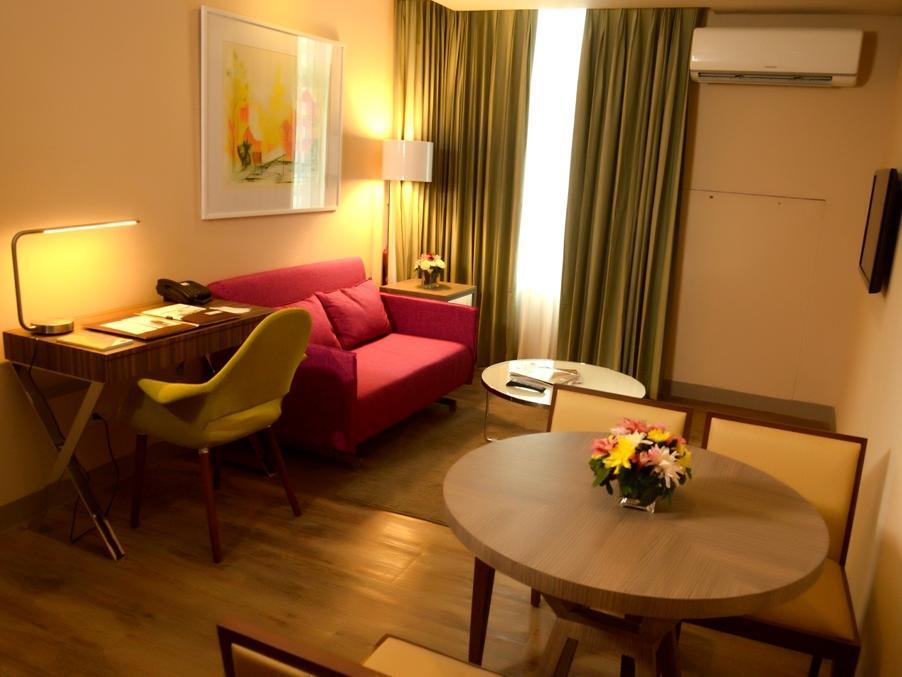 2 Bedroom Suite (Room Only) - Free WiFi access