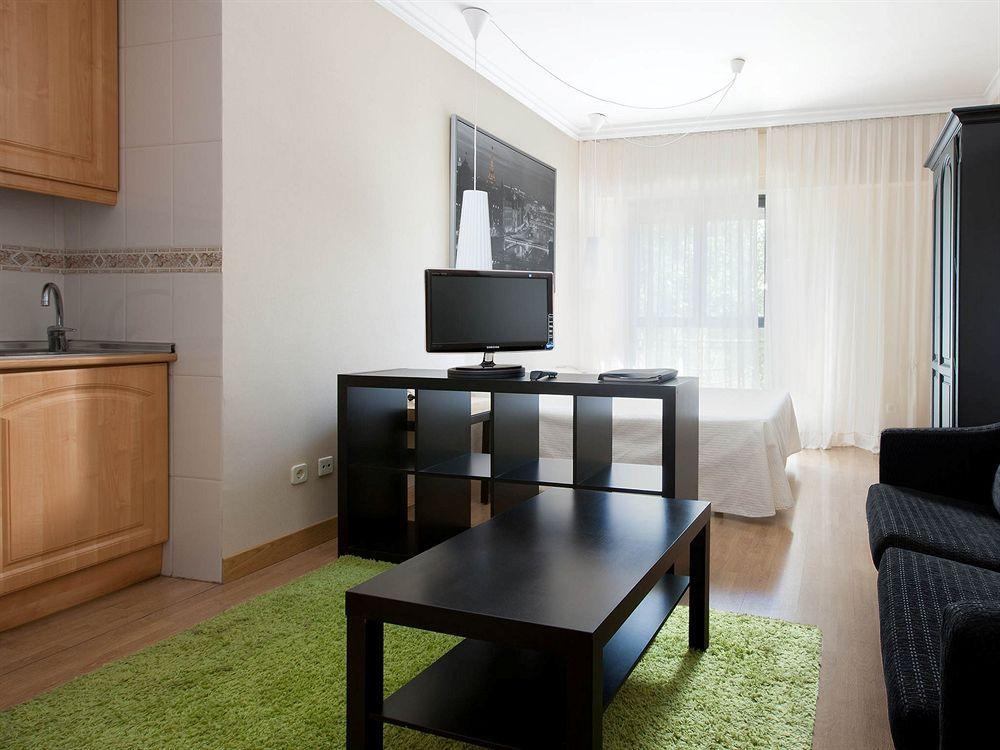 Hotel-1