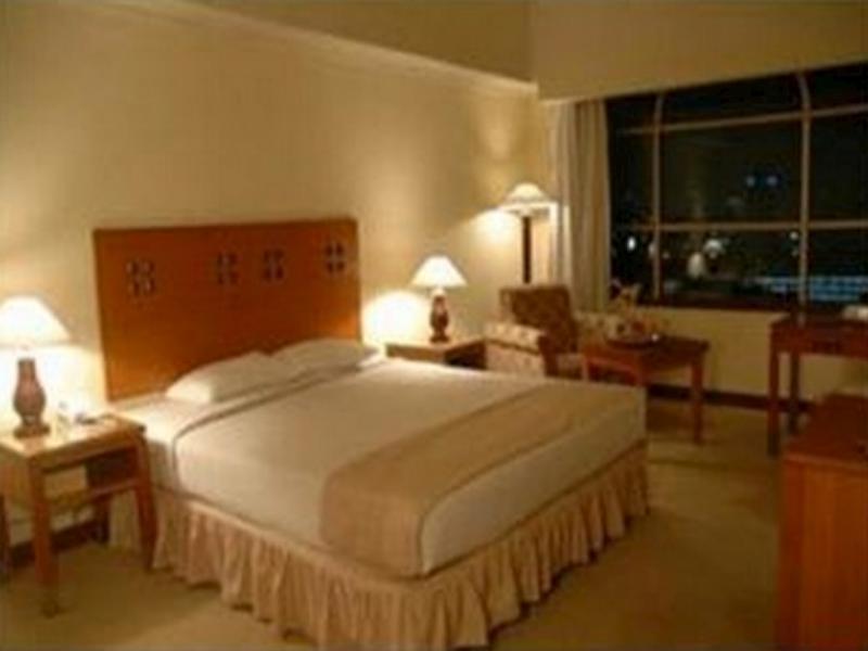Executive Deluxe - Free WiFi access - Breakfast included
