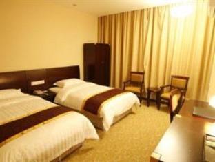 Deluxe Twin Room - Breakfast included