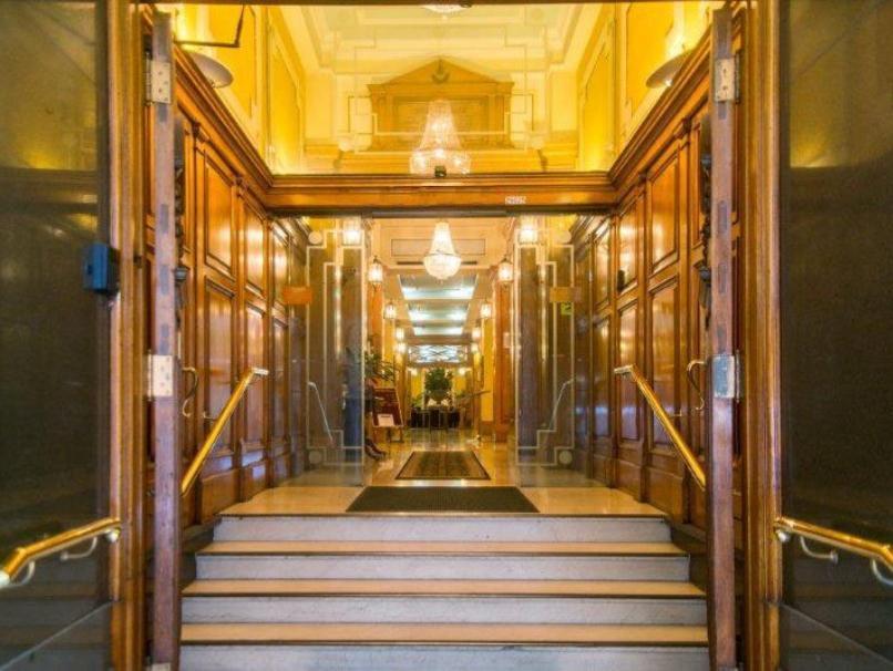 Hotel-Executive