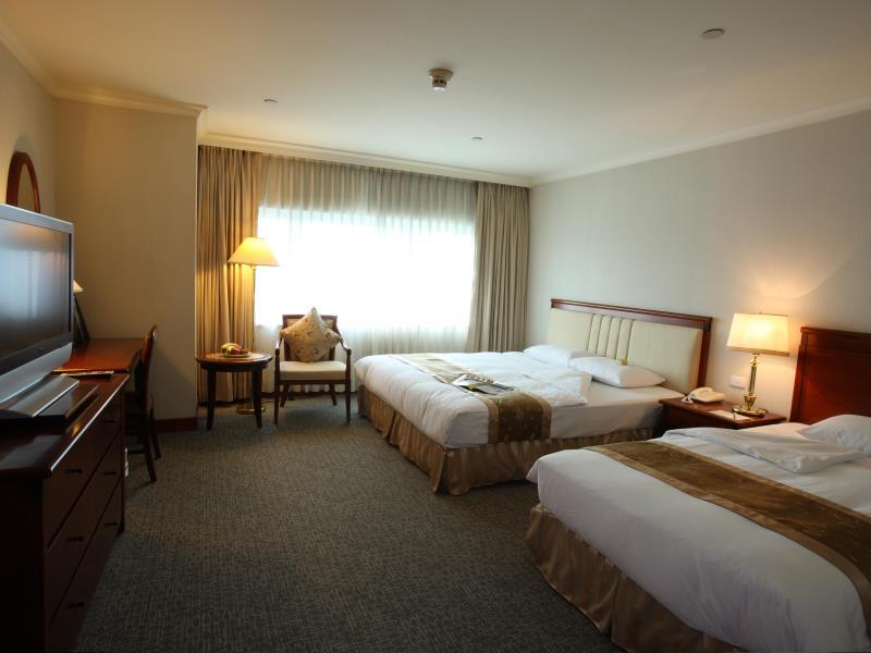 Evergreen Laurel Hotel Keelung Taiwan FAQ 2016, What facilities are there in Evergreen Laurel Hotel Keelung Taiwan 2016, What Languages Spoken are Supported in Evergreen Laurel Hotel Keelung Taiwan 2016, Which payment cards are accepted in Evergreen Laurel Hotel Keelung Taiwan , Taiwan Evergreen Laurel Hotel Keelung room facilities and services Q&A 2016, Taiwan Evergreen Laurel Hotel Keelung online booking services 2016, Taiwan Evergreen Laurel Hotel Keelung address 2016, Taiwan Evergreen Laurel Hotel Keelung telephone number 2016,Taiwan Evergreen Laurel Hotel Keelung map 2016, Taiwan Evergreen Laurel Hotel Keelung traffic guide 2016, how to go Taiwan Evergreen Laurel Hotel Keelung, Taiwan Evergreen Laurel Hotel Keelung booking online 2016, Taiwan Evergreen Laurel Hotel Keelung room types 2016.