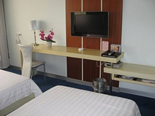 Minhang Hotel Guilin FAQ 2017, What facilities are there in Minhang Hotel Guilin 2017, What Languages Spoken are Supported in Minhang Hotel Guilin 2017, Which payment cards are accepted in Minhang Hotel Guilin , Guilin Minhang Hotel room facilities and services Q&A 2017, Guilin Minhang Hotel online booking services 2017, Guilin Minhang Hotel address 2017, Guilin Minhang Hotel telephone number 2017,Guilin Minhang Hotel map 2017, Guilin Minhang Hotel traffic guide 2017, how to go Guilin Minhang Hotel, Guilin Minhang Hotel booking online 2017, Guilin Minhang Hotel room types 2017.