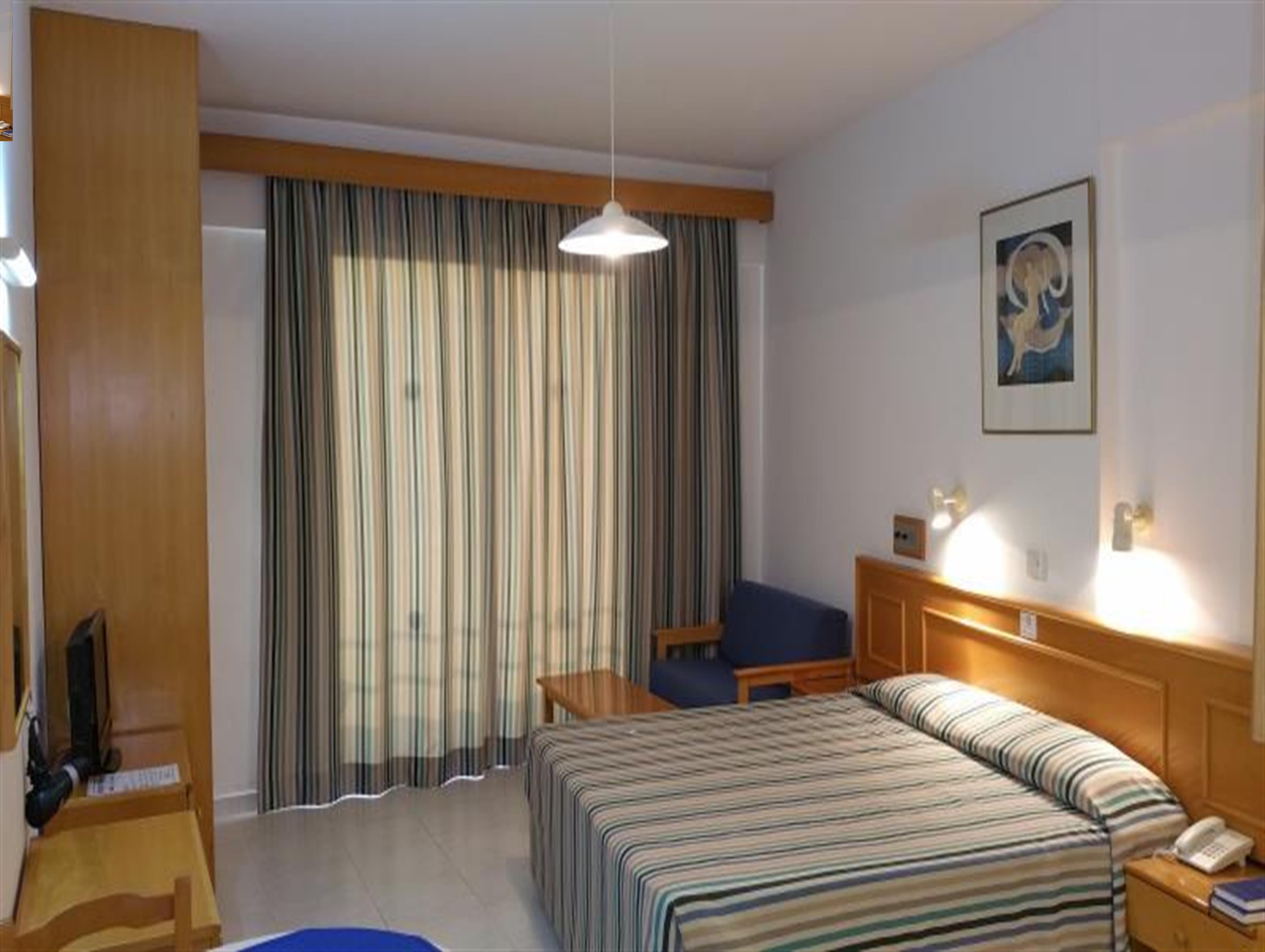 One-Bedroom