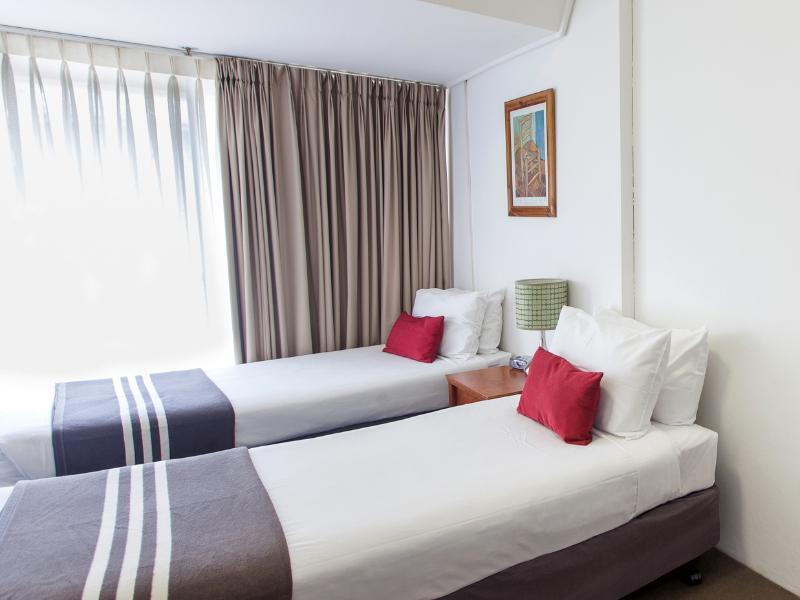 Twin Room Ensuite - Breakfast included