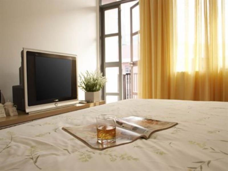 Suites-Standard