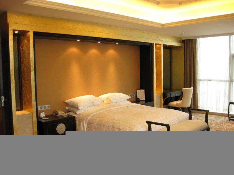 Deluxe King (Room Only) - Best price guarantee