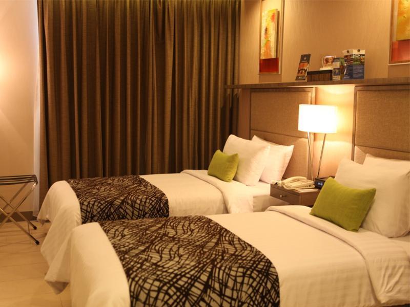 Superior Studio Twin (Room Only) - Free WiFi access