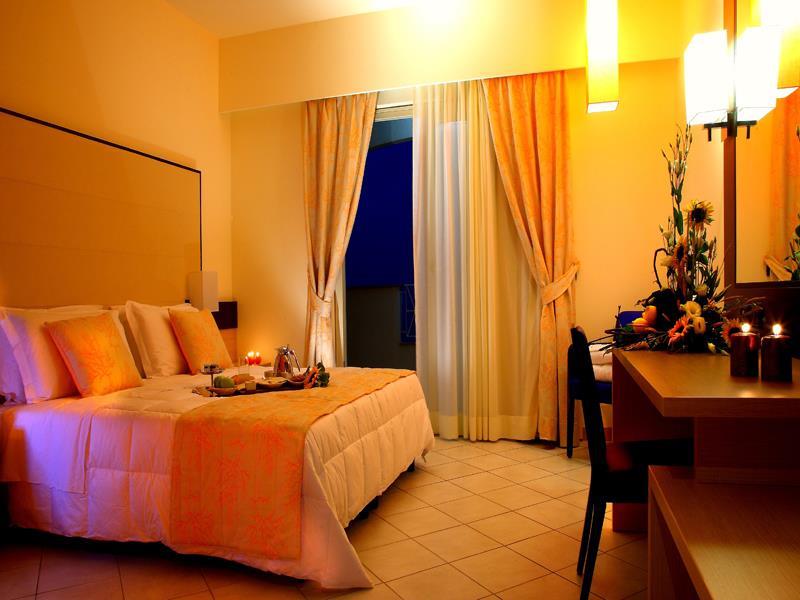 Deluxe Double Or Twin Room - Breakfast included