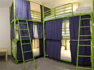 1 Bed in 9-Bed Dormitory (Mixed) - Free WiFi access - Breakfast included