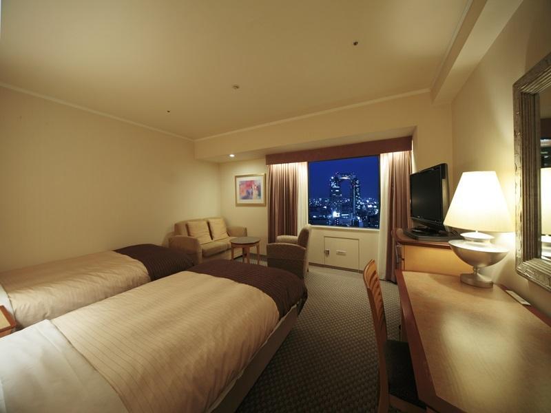 2016,Hotel