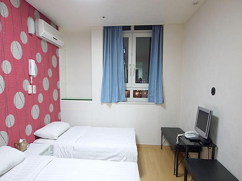 Residence-Standard