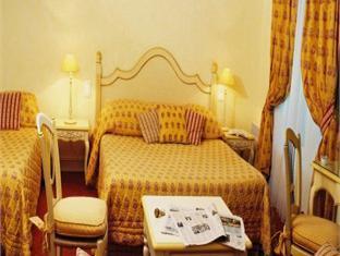 Superior Triple Room - Free WiFi access