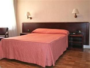 Hotel Lauria Spain FAQ 2016, What facilities are there in Hotel Lauria Spain 2016, What Languages Spoken are Supported in Hotel Lauria Spain 2016, Which payment cards are accepted in Hotel Lauria Spain , Spain Hotel Lauria room facilities and services Q&A 2016, Spain Hotel Lauria online booking services 2016, Spain Hotel Lauria address 2016, Spain Hotel Lauria telephone number 2016,Spain Hotel Lauria map 2016, Spain Hotel Lauria traffic guide 2016, how to go Spain Hotel Lauria, Spain Hotel Lauria booking online 2016, Spain Hotel Lauria room types 2016.