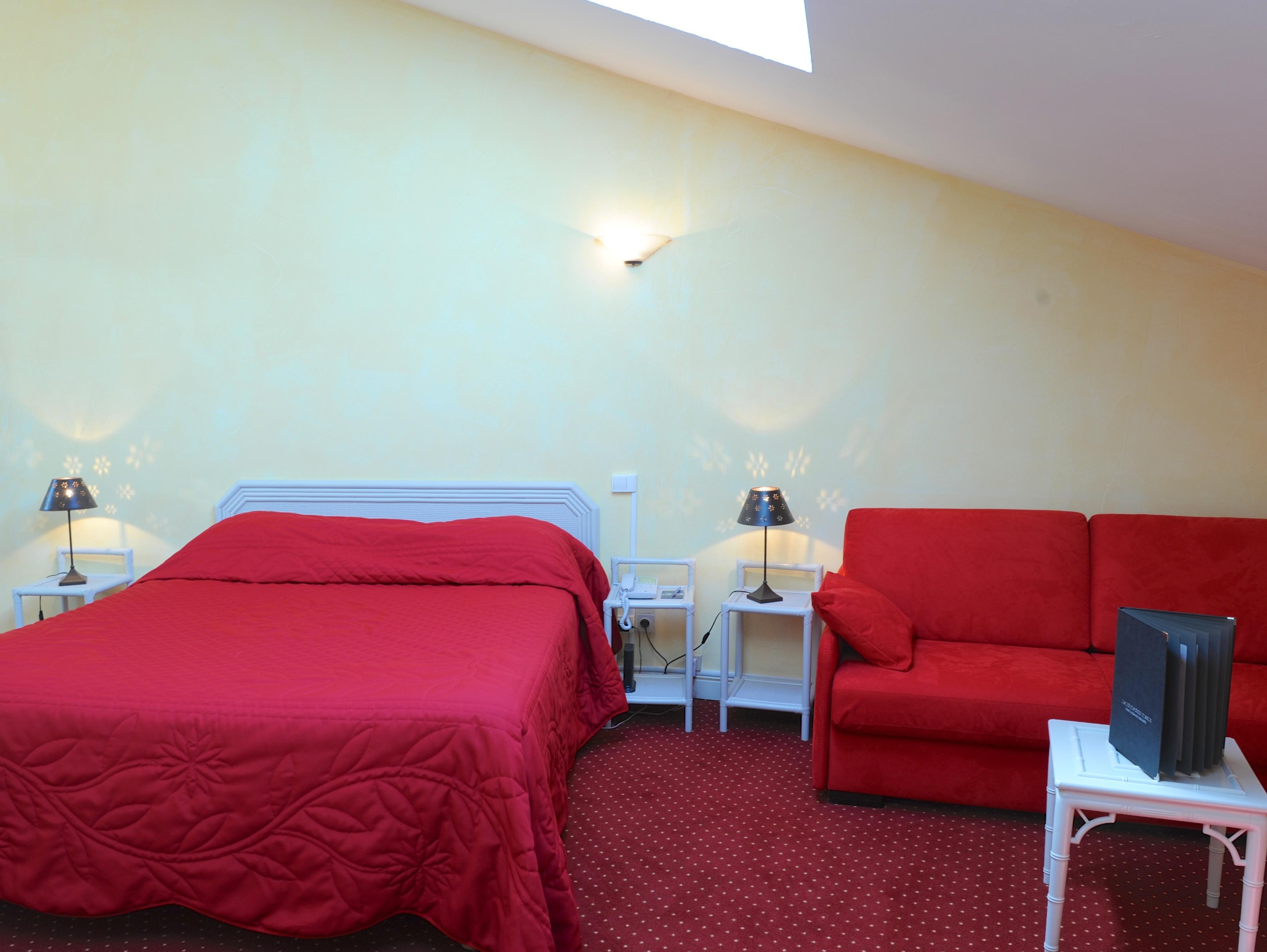 Superior Quad Room - Free WiFi access