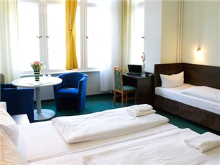Hotel-Triple