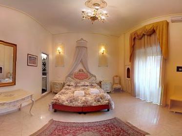 Superior Double or Twin With SPA Bath - Free WiFi access - Breakfast included