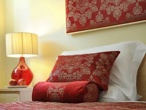 The Kings Hotel United Kingdom FAQ 2016, What facilities are there in The Kings Hotel United Kingdom 2016, What Languages Spoken are Supported in The Kings Hotel United Kingdom 2016, Which payment cards are accepted in The Kings Hotel United Kingdom , United Kingdom The Kings Hotel room facilities and services Q&A 2016, United Kingdom The Kings Hotel online booking services 2016, United Kingdom The Kings Hotel address 2016, United Kingdom The Kings Hotel telephone number 2016,United Kingdom The Kings Hotel map 2016, United Kingdom The Kings Hotel traffic guide 2016, how to go United Kingdom The Kings Hotel, United Kingdom The Kings Hotel booking online 2016, United Kingdom The Kings Hotel room types 2016.