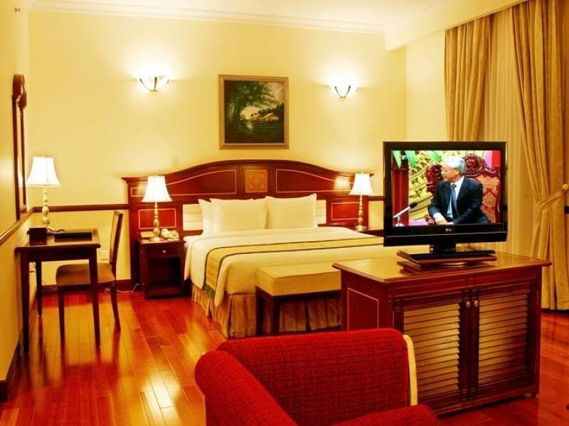 Executive Suite - Free WiFi access - Breakfast included