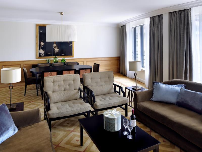 Hotel-Vice-Presidential,