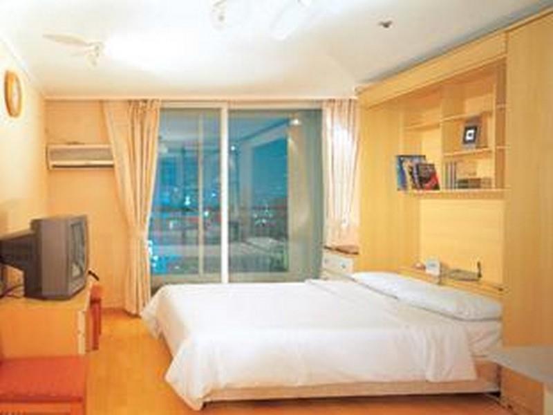 Residence-Standard