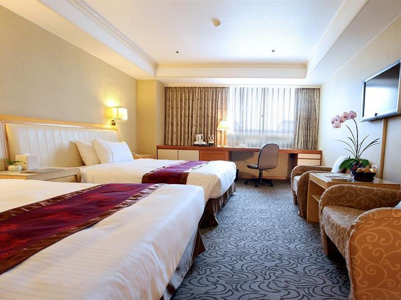 Deluxe Twin Room Only - Free WiFi access