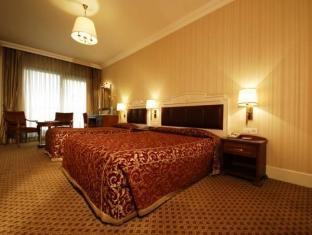 Taksim Metropark Hotel Istanbul FAQ 2016, What facilities are there in Taksim Metropark Hotel Istanbul 2016, What Languages Spoken are Supported in Taksim Metropark Hotel Istanbul 2016, Which payment cards are accepted in Taksim Metropark Hotel Istanbul , Istanbul Taksim Metropark Hotel room facilities and services Q&A 2016, Istanbul Taksim Metropark Hotel online booking services 2016, Istanbul Taksim Metropark Hotel address 2016, Istanbul Taksim Metropark Hotel telephone number 2016,Istanbul Taksim Metropark Hotel map 2016, Istanbul Taksim Metropark Hotel traffic guide 2016, how to go Istanbul Taksim Metropark Hotel, Istanbul Taksim Metropark Hotel booking online 2016, Istanbul Taksim Metropark Hotel room types 2016.