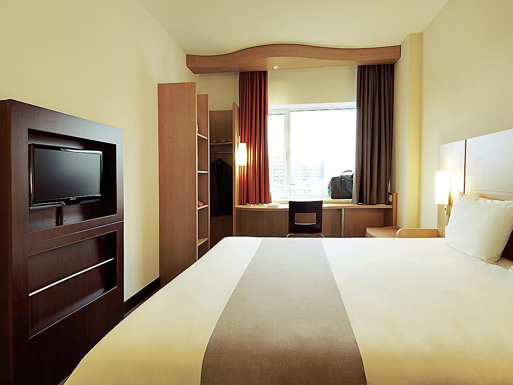 Ibis London City Hotel United Kingdom FAQ 2016, What facilities are there in Ibis London City Hotel United Kingdom 2016, What Languages Spoken are Supported in Ibis London City Hotel United Kingdom 2016, Which payment cards are accepted in Ibis London City Hotel United Kingdom , United Kingdom Ibis London City Hotel room facilities and services Q&A 2016, United Kingdom Ibis London City Hotel online booking services 2016, United Kingdom Ibis London City Hotel address 2016, United Kingdom Ibis London City Hotel telephone number 2016,United Kingdom Ibis London City Hotel map 2016, United Kingdom Ibis London City Hotel traffic guide 2016, how to go United Kingdom Ibis London City Hotel, United Kingdom Ibis London City Hotel booking online 2016, United Kingdom Ibis London City Hotel room types 2016.