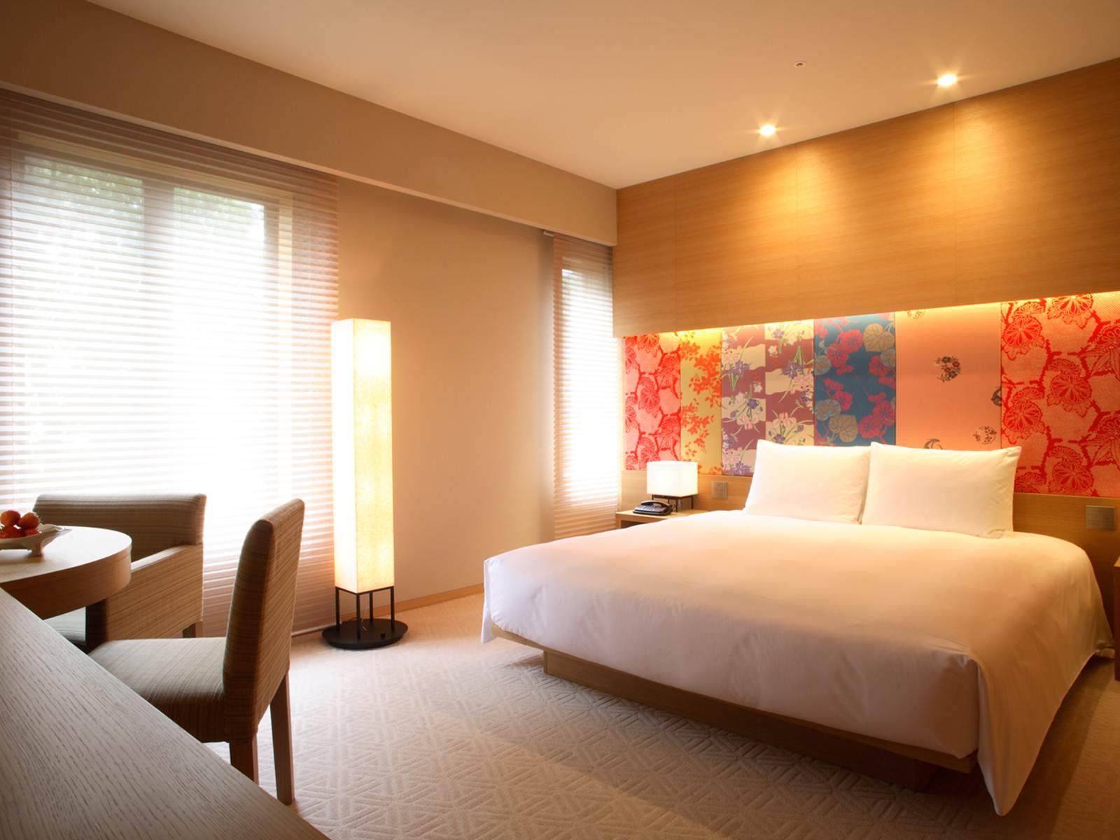 Hyatt
