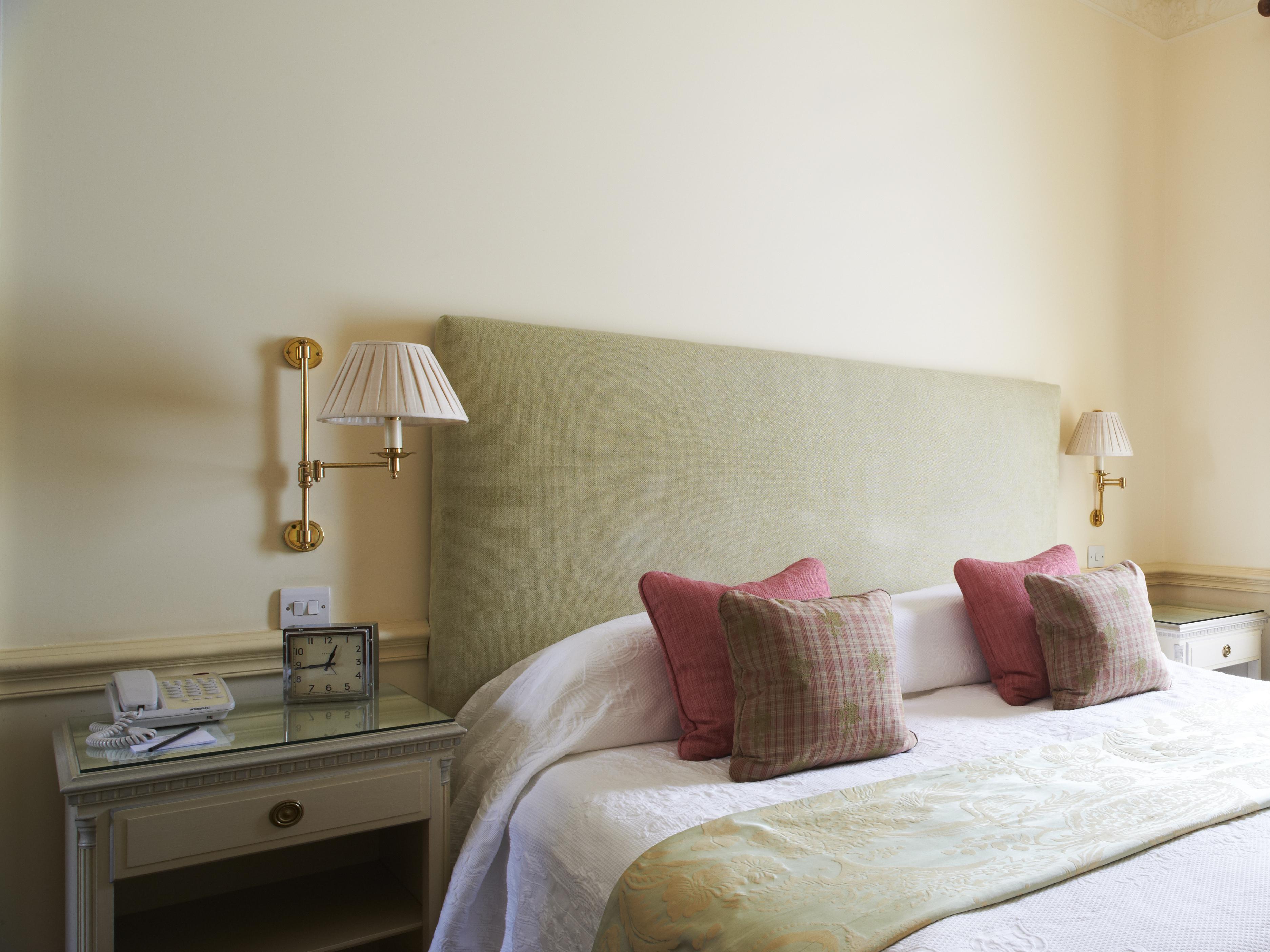 Double Room with Breakfast - Free WiFi access - Breakfast included
