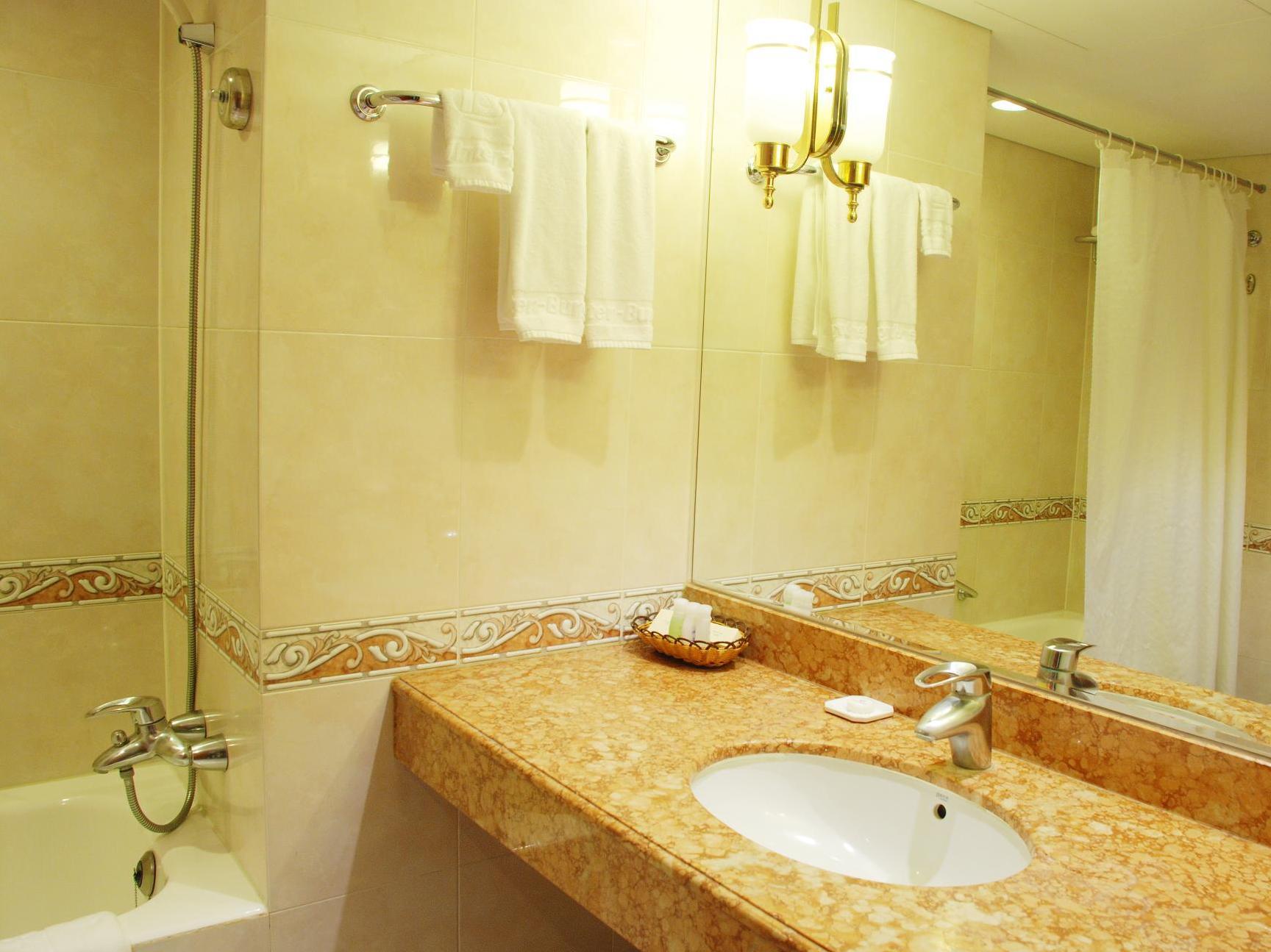 Double Room - Best price guarantee