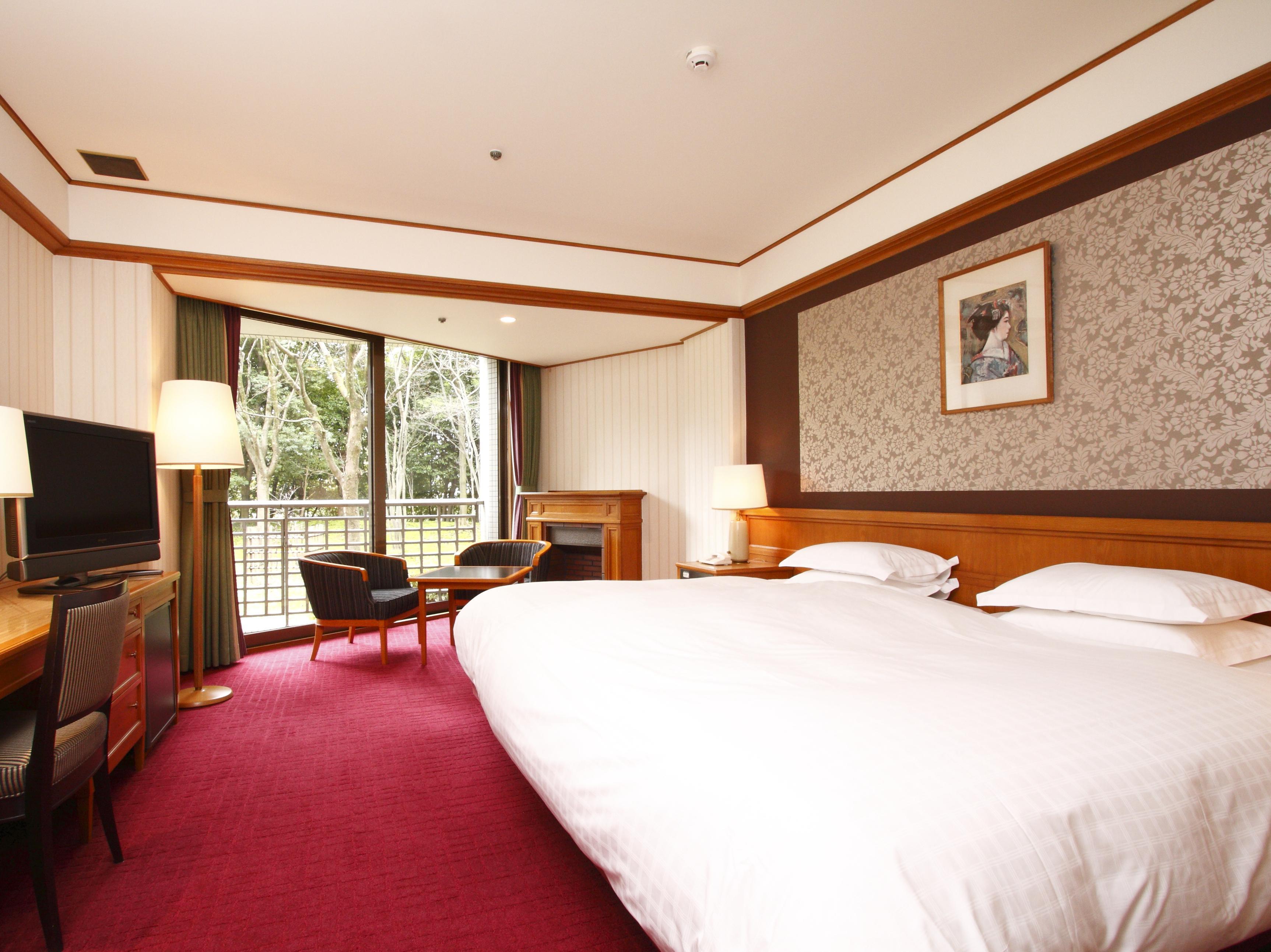 Room-Main