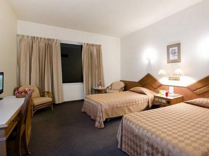 Superior Twin Bed - Free WiFi access - Breakfast included