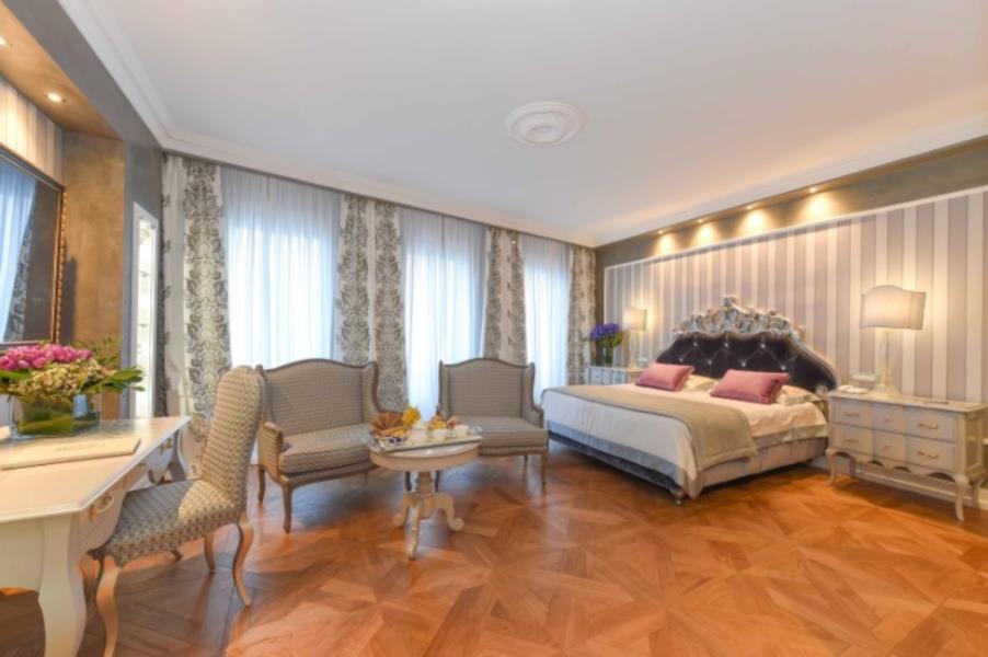 Hotel-Economy