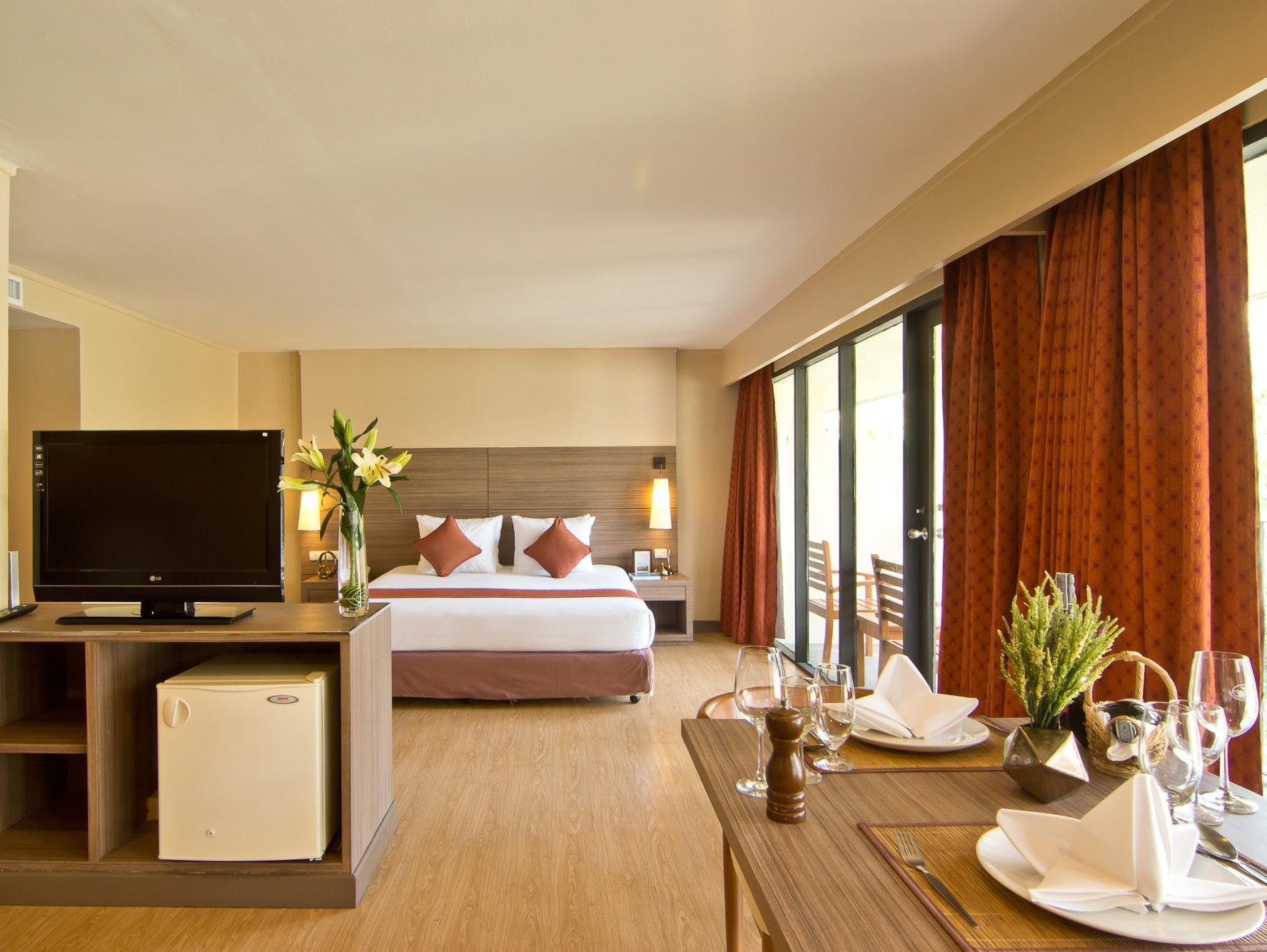 1 Bedroom With Breakfast - Free WiFi access - Breakfast included