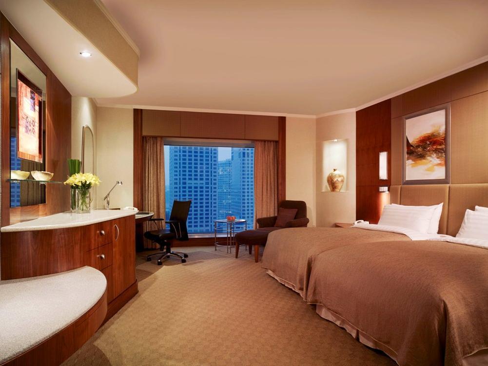 Hotel,