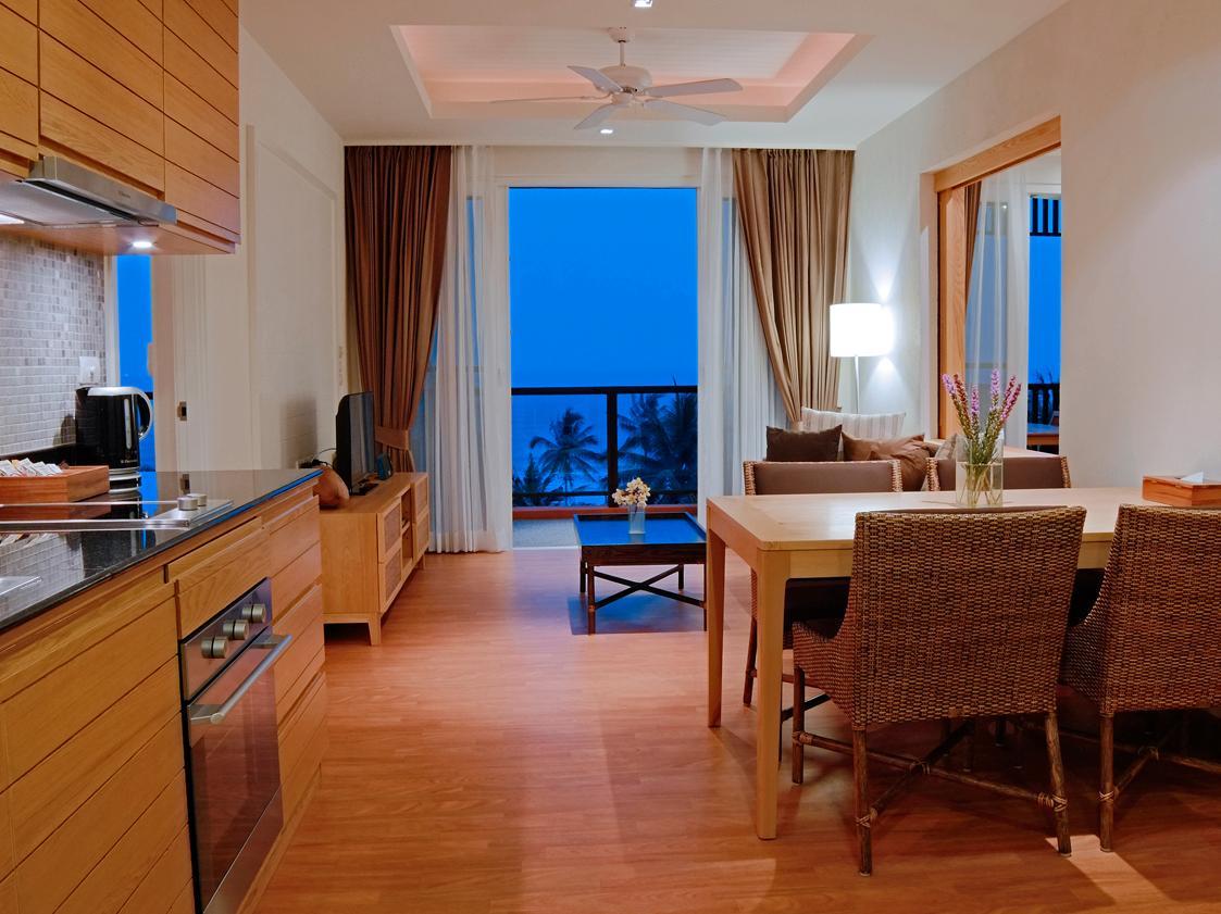 Sea View Suite 1-Bedroom - Breakfast included