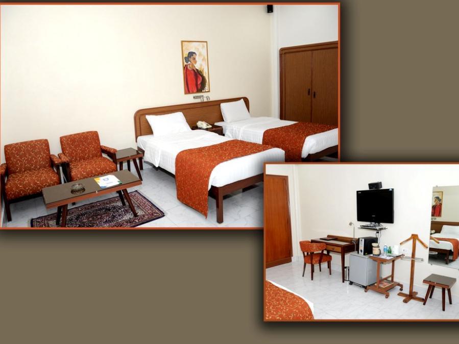 Grand Hotel Mumbai FAQ 2017, What facilities are there in Grand Hotel Mumbai 2017, What Languages Spoken are Supported in Grand Hotel Mumbai 2017, Which payment cards are accepted in Grand Hotel Mumbai , Mumbai Grand Hotel room facilities and services Q&A 2017, Mumbai Grand Hotel online booking services 2017, Mumbai Grand Hotel address 2017, Mumbai Grand Hotel telephone number 2017,Mumbai Grand Hotel map 2017, Mumbai Grand Hotel traffic guide 2017, how to go Mumbai Grand Hotel, Mumbai Grand Hotel booking online 2017, Mumbai Grand Hotel room types 2017.