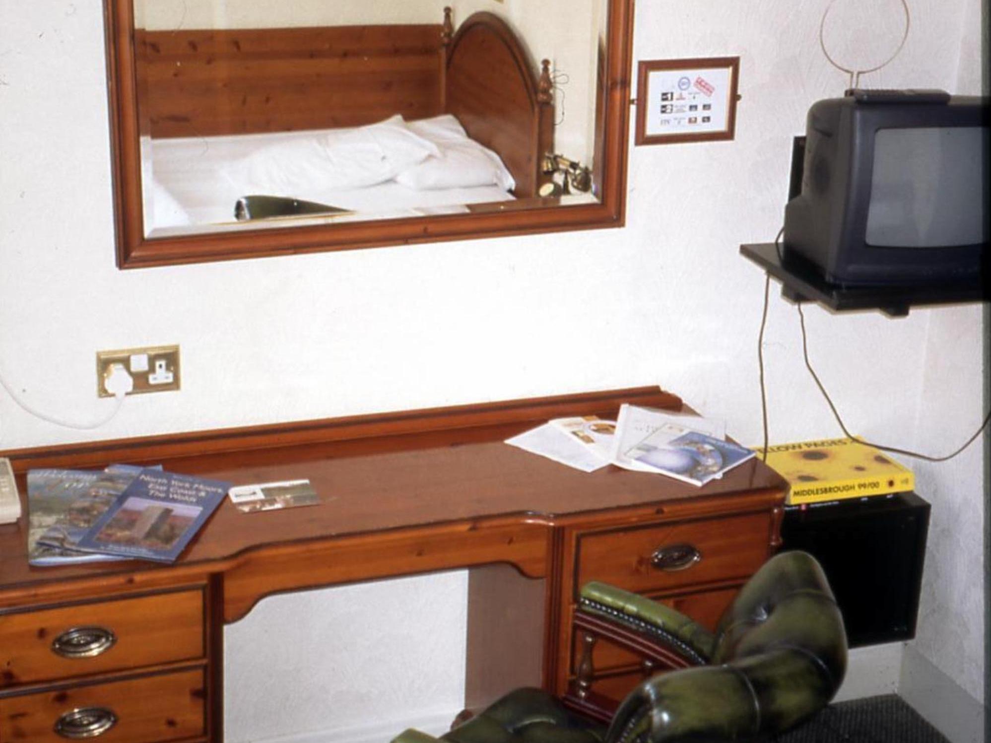 Single Room - Free WiFi access