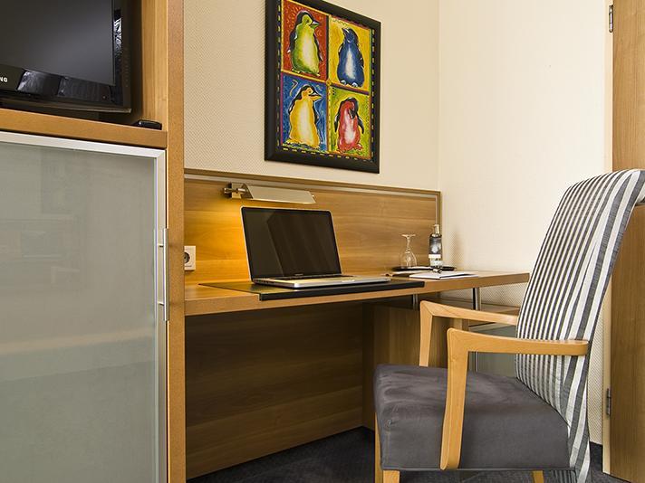 Ghotel Hotel And Living Kiel Germany
 FAQ 2017, What facilities are there in Ghotel Hotel And Living Kiel Germany
 2017, What Languages Spoken are Supported in Ghotel Hotel And Living Kiel Germany
 2017, Which payment cards are accepted in Ghotel Hotel And Living Kiel Germany
 , Germany
 Ghotel Hotel And Living Kiel room facilities and services Q&A 2017, Germany
 Ghotel Hotel And Living Kiel online booking services 2017, Germany
 Ghotel Hotel And Living Kiel address 2017, Germany
 Ghotel Hotel And Living Kiel telephone number 2017,Germany
 Ghotel Hotel And Living Kiel map 2017, Germany
 Ghotel Hotel And Living Kiel traffic guide 2017, how to go Germany
 Ghotel Hotel And Living Kiel, Germany
 Ghotel Hotel And Living Kiel booking online 2017, Germany
 Ghotel Hotel And Living Kiel room types 2017.